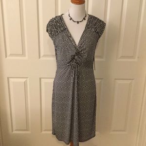 Laundry by Shelli Segal size 12 NOTE! Picture shows B&W but it is navy & white.